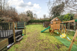 Photo 17- click for photo gallery